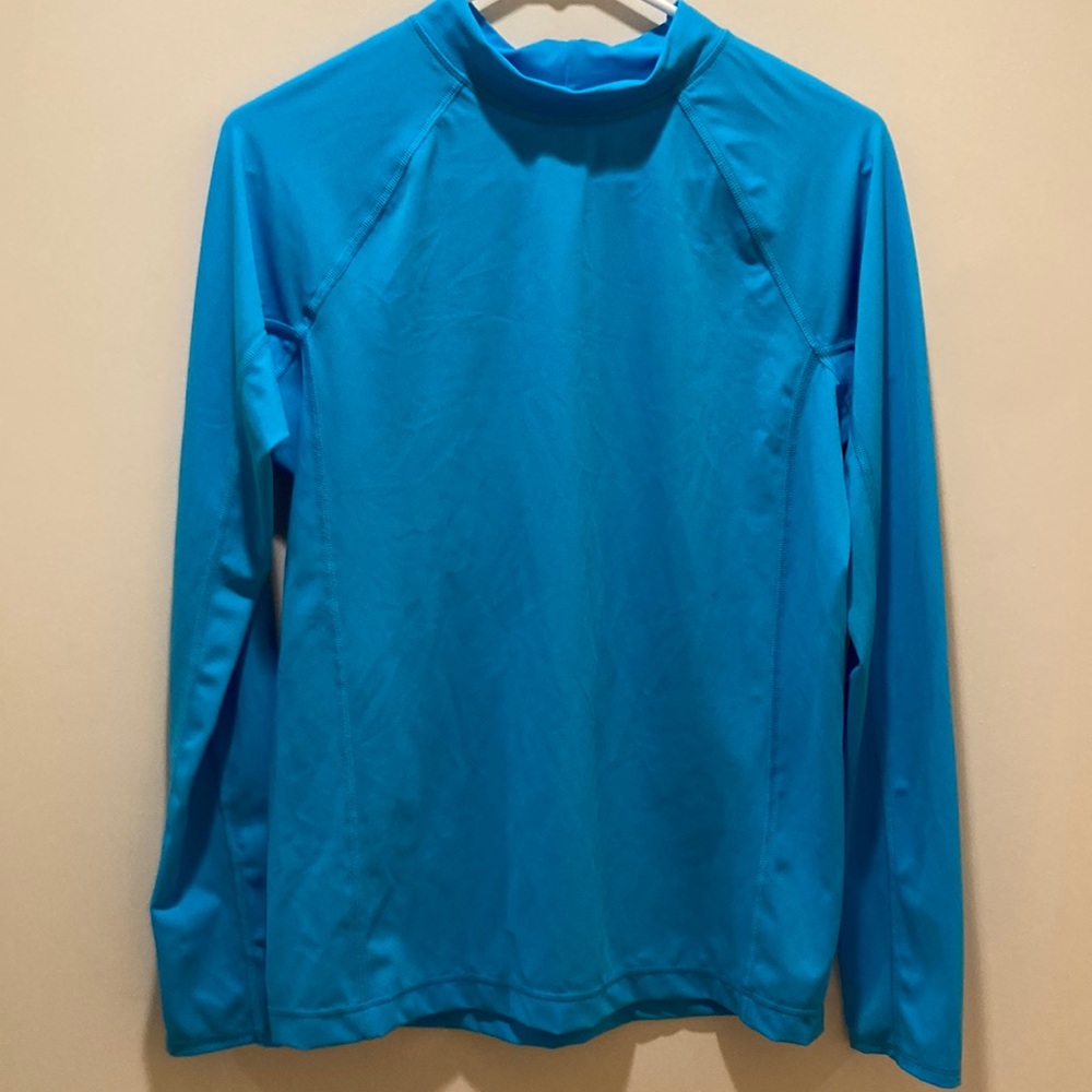 Lands End blue rash guard